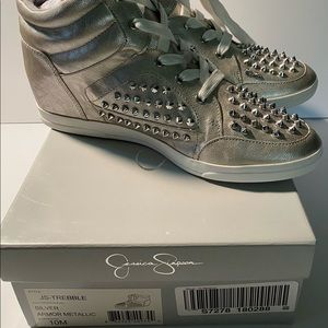 Jessica Simpson Trebble Silver spiked